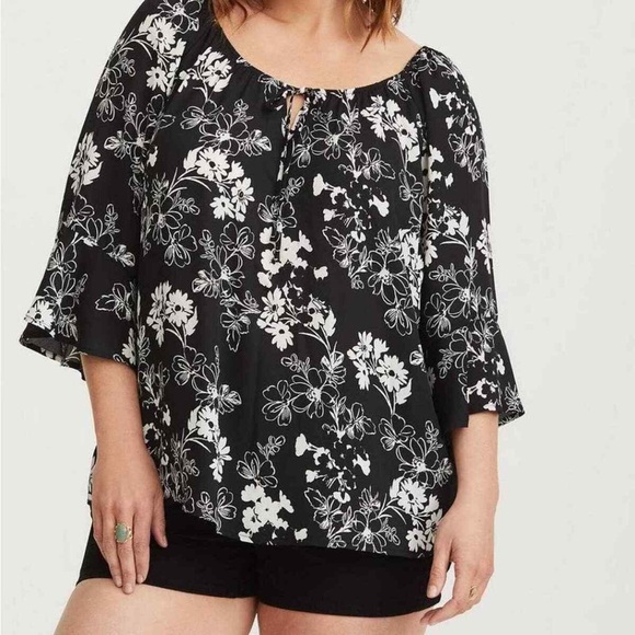 Torrid Floral Bell Sleeve Georgette Blouse sz1 - Picture 5 of 6